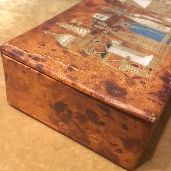 Vintage Leather Jewelry Box. Made in Egypt - Picture 6 of 8